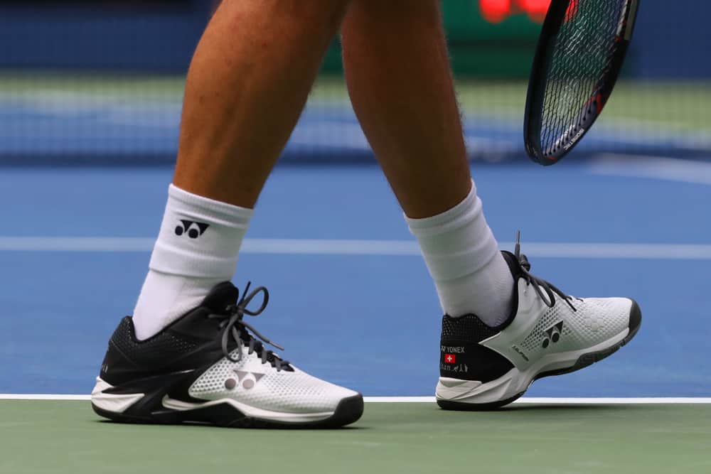 buy yonex tennis shoes