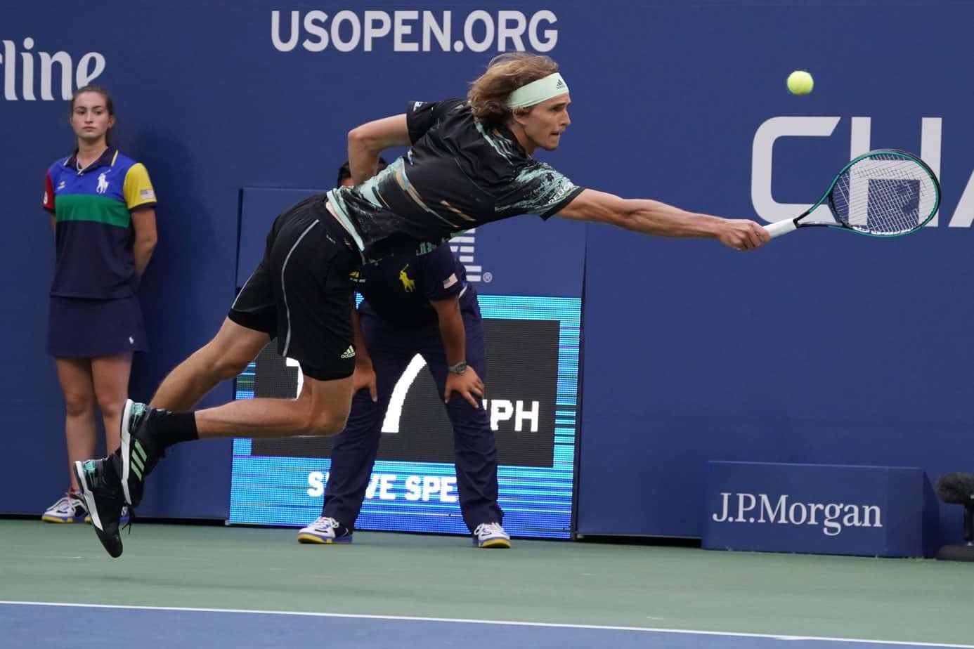 Alexander Zverev's Tennis Shoes What Shoes Does Zvever Use?